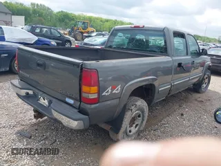 2002 Chevrolet Silverado 1500HD LT with VIN 1GCGK13U22F125563, listed as a IAAI auction lot 42172310 with 155,416 mi miles and . Bid and sale history available at DreamBid. Image 4.