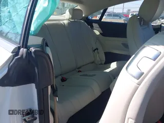 2019 Mercedes-Benz E-Class E 450 with VIN WDD1J6JB9KF096477, listed as a IAAI auction lot 41036923 with 28,335 mi miles. Bid and sale history available at carsss.com. Image 8.