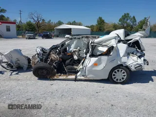 2017 Nissan Versa S Plus z VIN 3N1CN7AP4HL821719, wystawiony jako IAAI lot #41880339 z przebiegiem Nie podano mil oraz . Historia ofert i sprzedaży dostępna na DreamBid. Obrazek 13.