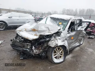 2015 Kia Sorento LX with VIN 5XYKT4A65FG595831, listed as a IAAI auction lot 42032576 with 160,000 mi miles and . Bid and sale history available at carsss.com. Image 6.