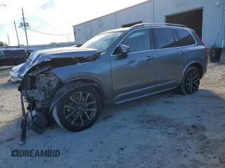 2016 Volvo XC90 T6 Momentum with VIN YV4A22PK1G1042857, listed as a Copart auction lot 88773695 with 155,997 mi miles and Salvage Title. Bid and sale history available at DreamBid. Image 1.