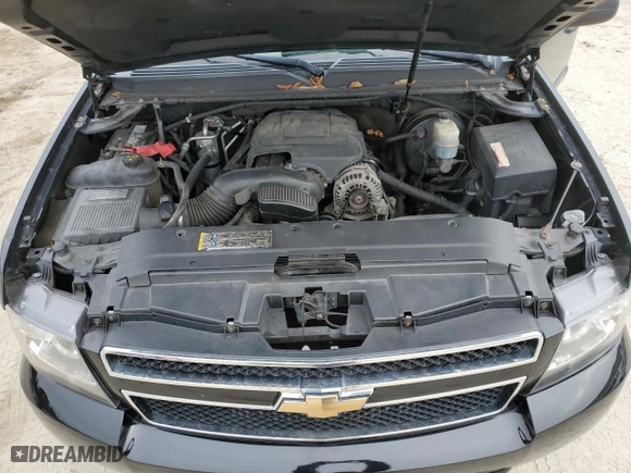 2010 Chevrolet Suburban Commercial with VIN 1GNUKHE39AR245154, listed as a Copart auction lot 41907855 with 183,409 mi miles and Clean Title. Bid and sale history available at carsss.com. Image 12.