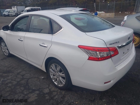 2015 Nissan Sentra S with VIN 3N1AB7APXFY350479, listed as a IAAI auction lot 41355196 with 61,075 mi miles. Bid and sale history available at carsss.com. Image 3.