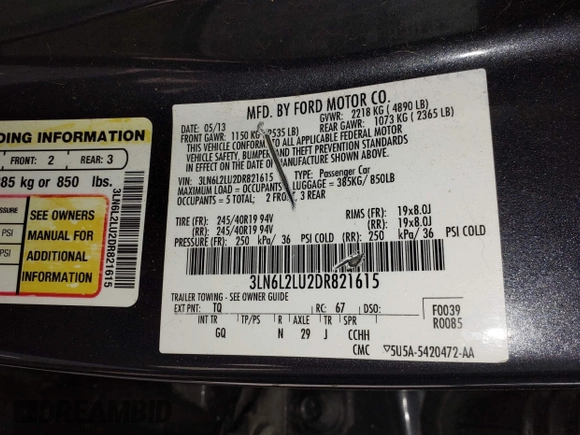 2013 Lincoln MKZ Hybrid with VIN 3LN6L2LU2DR821615, listed as a IAAI auction lot 42129870 with 137,833 mi miles. Bid and sale history available at carsss.com. Image 9.