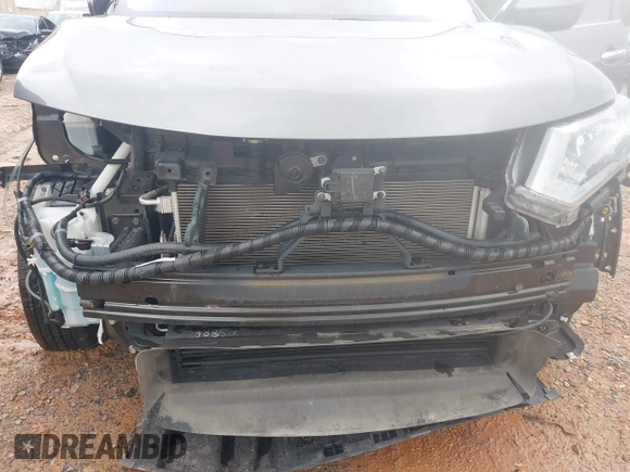 2018 Nissan Rogue SV with VIN 5N1AT2MV6JC769501, listed as a IAAI auction lot 41964762 with 74,232 mi miles. Bid and sale history available at carsss.com. Image 6.