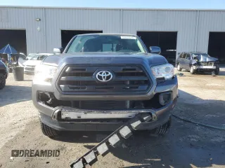 2016 Toyota Tacoma SR z VIN 5TFSX5EN3GX042122, wystawiony jako Copart lot #55433575 z przebiegiem 57 374 mil mil oraz Szkoda całkowita • Salvage title. Historia ofert i sprzedaży dostępna na DreamBid. Obrazek 5.