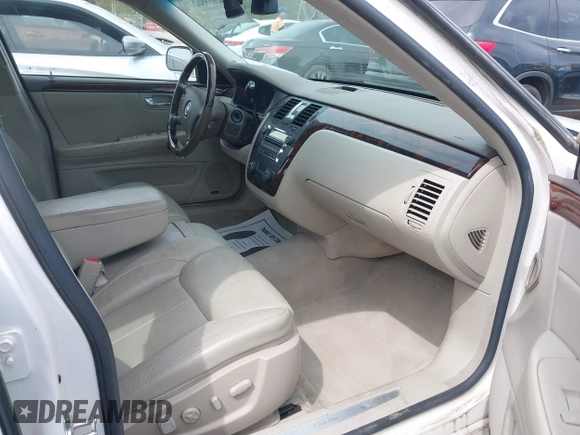 2006 Cadillac DTS w/1SC with VIN 1G6KD57YX6U159151, listed as a IAAI auction lot 42039862 with 45,729 mi miles. Bid and sale history available at carsss.com. Image 5.