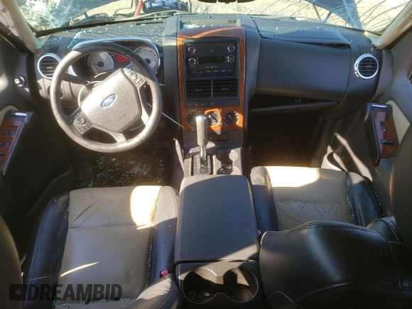 2009 Ford Explorer Eddie Bauer z VIN 1FMEU64E69UA17891, wystawiony jako Copart lot #84214514 z przebiegiem 179 380 mil mil oraz Szkoda całkowita • Salvage title. Historia ofert i sprzedaży dostępna na DreamBid. Obrazek 8.