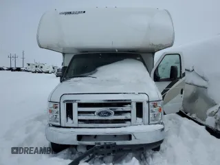 2019 Ford E-Series Commercial with VIN 1FDWE3FS0KDC19747, listed as a Copart auction lot 40586784 with 46,266 mi miles and Clean Title. Bid and sale history available at carsss.com. Image 5.