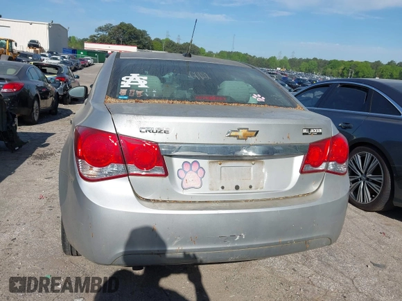2014 Chevrolet Cruze LS with VIN 1G1PA5SH1E7377102, listed as a IAAI auction lot 41947131 with 169,131 mi miles. Bid and sale history available at carsss.com. Image 16.