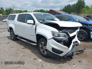 2018 Chevrolet Colorado 4WD Work Truck z VIN 1GCGTBEN9J1322315, wystawiony jako IAAI lot #42300650 z przebiegiem 105 042 mil mil oraz . Historia ofert i sprzedaży dostępna na DreamBid. Obrazek 1.