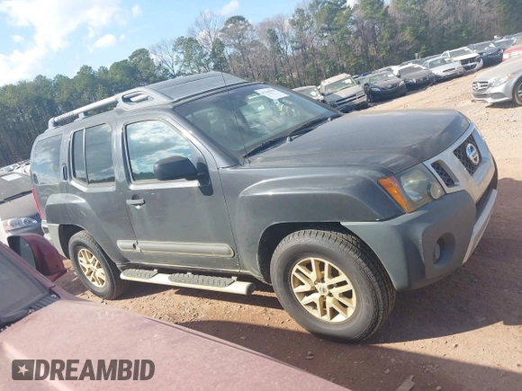 2015 Nissan Xterra S with VIN 5N1AN0NU2FN664390, listed as a IAAI auction lot 41543978 with 200,296 mi miles and . Bid and sale history available at DreamBid. Image 13.