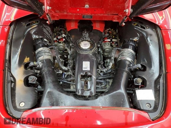 2018 Ferrari 488 z VIN ZFF80AMA2J0229536, wystawiony jako Copart lot #73699714 z przebiegiem 4 120 mil mil oraz Szkoda całkowita • Salvage title. Historia ofert i sprzedaży dostępna na DreamBid. Obrazek 13.