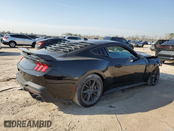 2024 Ford Mustang Dark Horse with VIN 1FA6P8R0XR5501426, listed as a Copart auction lot 47473925 with 5,124 mi miles and Salvage Title. Bid and sale history available at carsss.com. Image 3.