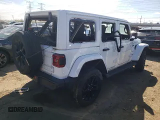 2023 Jeep Wrangler Sahara z VIN 1C4JJXP61PW519599, wystawiony jako Copart lot #51814674 z przebiegiem Nie podano mil oraz Szkoda całkowita • Salvage title. Historia ofert i sprzedaży dostępna na DreamBid. Obrazek 3.