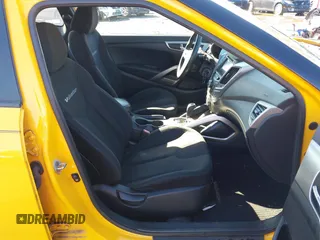 2012 Hyundai Veloster w/Black Int with VIN KMHTC6ADXCU042788, listed as a IAAI auction lot 41854662 with 90,500 mi miles. Bid and sale history available at carsss.com. Image 5.