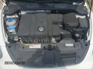 2013 Volkswagen Beetle 2.5L with VIN 3VWJP7ATXDM662072, listed as a Copart auction lot 52197655 with 86,725 mi miles and Non Repairable. Bid and sale history available at DreamBid. Image 11.