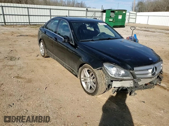 2013 Mercedes-Benz C 300 Sport с VIN WDDGF8AB0DR273278, выставлен на аукционе Copart как лот 46978945 с пробегом 50 400 миль миль и Списание • Salvage title. История ставок и продаж доступна на DreamBid. Изображение 10.