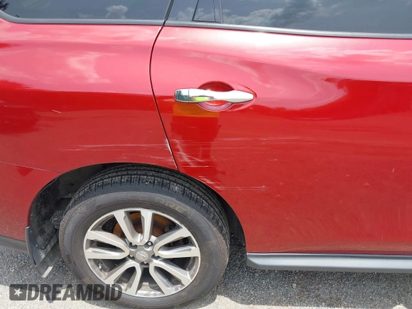 2014 Nissan Pathfinder S z VIN 5N1AR2MM6EC699851, wystawiony jako IAAI lot #42560019 z przebiegiem 186 627 mil mil oraz . Historia ofert i sprzedaży dostępna na DreamBid. Obrazek 19.
