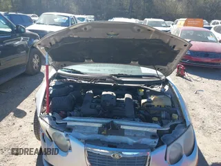 2002 Chrysler 300M M with VIN 2C3HE66GX2H103036, listed as a IAAI auction lot 41684869 with 98,119 mi miles and . Bid and sale history available at DreamBid. Image 10.