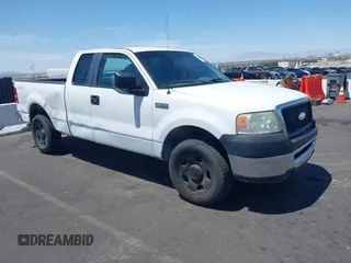 2008 Ford F-150 STX с VIN 1FTRX14W68FA79187, выставлен на аукционе IAAI как лот 42490805 с пробегом 160 331 миль миль и . История ставок и продаж доступна на DreamBid. Изображение 1.