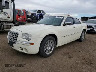 2008 Chrysler 300 C with VIN 2C3KK63H98H237217, listed as a Copart auction lot 86770414 with 184,520 mi miles and Clean Title. Bid and sale history available at carsss.com. Image 1.