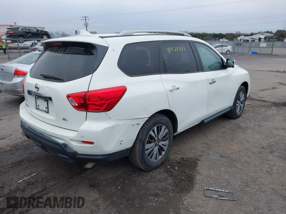 2020 Nissan Pathfinder SL with VIN 5N1DR2CN8LC601472, listed as a IAAI auction lot 41474477 with 93,772 mi miles. Bid and sale history available at carsss.com. Image 4.