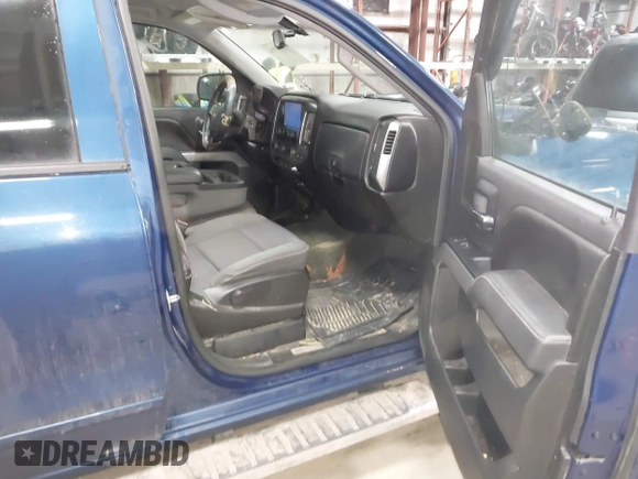 2016 Chevrolet Silverado 1500 LT with VIN 1GCVKREC9GZ274343, listed as a IAAI auction lot 41681954 with 160,218 mi miles. Bid and sale history available at carsss.com. Image 5.