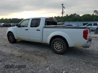 2017 Nissan Frontier SV with VIN 1N6DD0FRXHN712085, listed as a Copart auction lot 57154135 with 110,769 mi miles and Salvage title. Bid and sale history available at DreamBid. Image 2.