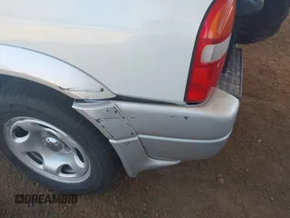 2003 Suzuki Grand Vitara z VIN JS3TD62V434101747, wystawiony jako IAAI lot #42522290 z przebiegiem 230 837 mil mil oraz . Historia ofert i sprzedaży dostępna na DreamBid. Obrazek 6.