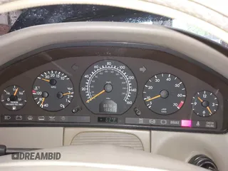 1999 Mercedes-Benz S 320/430/500 z VIN WDBGA33G1XA430483, wystawiony jako IAAI lot #42264808 z przebiegiem 156 915 mil mil oraz . Historia ofert i sprzedaży dostępna na DreamBid. Obrazek 7.