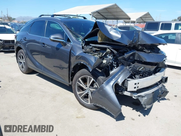 2024 Lexus RX 350h z VIN 2T2BBMCA3RC042093, wystawiony jako IAAI lot #42703983 z przebiegiem 24 179 mil mil oraz . Historia ofert i sprzedaży dostępna na DreamBid. Obrazek 1.