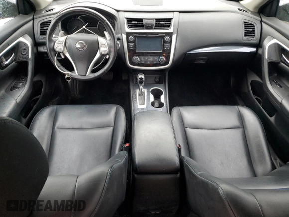 2015 Nissan Altima SV z VIN 1N4AL3AP6FC479031, wystawiony jako Copart lot #56424455 z przebiegiem Nie podano mil oraz Szkoda całkowita • Salvage title. Historia ofert i sprzedaży dostępna na DreamBid. Obrazek 8.
