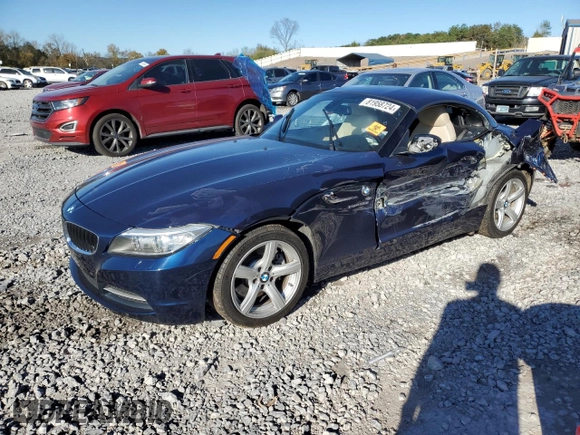 2015 BMW Z4 sDrive28i with VIN WBALL5C59FP557558, listed as a Copart auction lot 81958724 with 0 mi miles and Salvage Title. Bid and sale history available at carsss.com. Image 1.