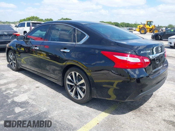 2016 Nissan Altima SR with VIN 1N4AL3AP4GC289147, listed as a IAAI auction lot 42159067 with 105,112 mi miles and . Bid and sale history available at carsss.com. Image 3.