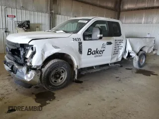 2018 Ford F-250 XL с VIN 1FT7X2A63JED00631, выставлен на аукционе Copart как лот 41529615 с пробегом 104 753 миль миль и Списание • Salvage title. История ставок и продаж доступна на DreamBid. Изображение 1.