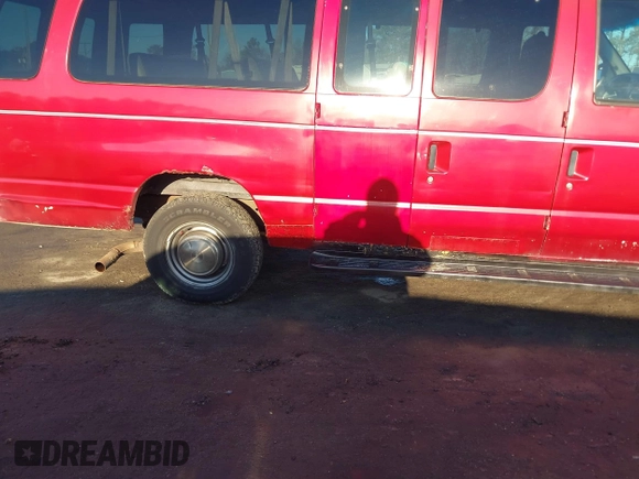 2001 Ford Econoline Passenger XL with VIN 1FBSS31L21HA47793, listed as a IAAI auction lot 41539261 with 131,246 mi miles and . Bid and sale history available at DreamBid. Image 6.