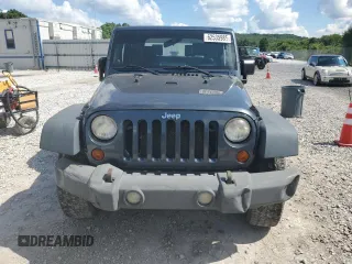 2008 Jeep Wrangler X z VIN 1J4FA24178L619687, wystawiony jako Copart lot #62535985 z przebiegiem 137 710 mil mil oraz Szkoda całkowita • Salvage title. Historia ofert i sprzedaży dostępna na DreamBid. Obrazek 5.