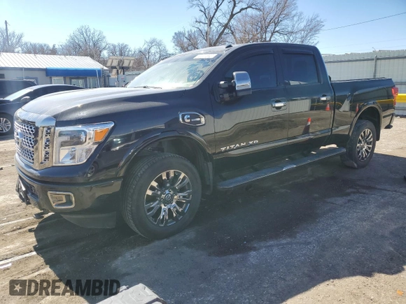 2017 Nissan Titan Pro-4X z VIN 1N6BA1F43HN557633, wystawiony jako Copart lot #46501645 z przebiegiem 94 325 mil mil oraz Szkoda całkowita • Salvage title. Historia ofert i sprzedaży dostępna na DreamBid. Obrazek 1.