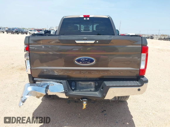 2017 Ford F-250 Lariat с VIN 1FT7W2BT6HEC24808, выставлен на аукционе IAAI как лот 42385098 с пробегом 82 094 миль миль и . История ставок и продаж доступна на DreamBid. Изображение 16.