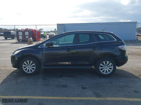 2011 Mazda CX-7 i SV with VIN JM3ER2A58B0368180, listed as a IAAI auction lot 41713176 with 179,109 mi miles. Bid and sale history available at carsss.com. Image 14.
