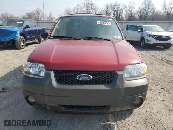 2006 Ford Escape XLT with VIN 1FMYU93136KA37150, listed as a Copart auction lot 49206455 with 48,387 mi miles and Salvage Title. Bid and sale history available at carsss.com. Image 5.