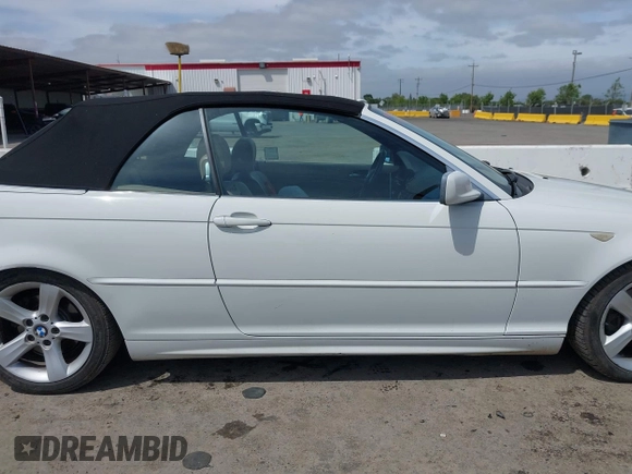 2004 BMW 3 Series 325Ci with VIN WBABW33474PL32549, listed as a IAAI auction lot 42120807 with 92,156 mi miles and . Bid and sale history available at DreamBid. Image 13.