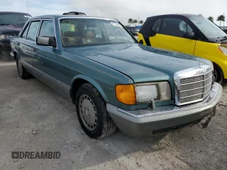 1987 Mercedes-Benz 420 with VIN WDBCA35D7HA327247, listed as a Copart auction lot 77762494 with 175,394 mi miles and Non Repairable. Bid and sale history available at carsss.com. Image 4.