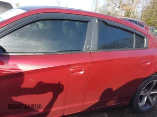 2014 Dodge Charger RT z VIN 2C3CDXCT9EH220356, wystawiony jako IAAI lot #41746302 z przebiegiem 79 525 mil mil oraz . Historia ofert i sprzedaży dostępna na DreamBid. Obrazek 14.