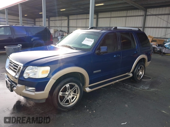 2006 Ford Explorer Eddie Bauer with VIN 1FMEU74E56UA77582, listed as a IAAI auction lot 41846582 with 231,160 mi miles. Bid and sale history available at carsss.com. Image 2.