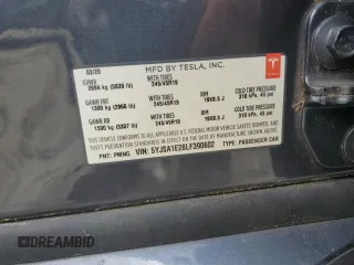 2020 Tesla Model S Long Range с VIN 5YJSA1E28LF390602, выставлен на аукционе Copart как лот 63778115 с пробегом 39 802 миль миль и Списание • Salvage title. История ставок и продаж доступна на DreamBid. Изображение 13.