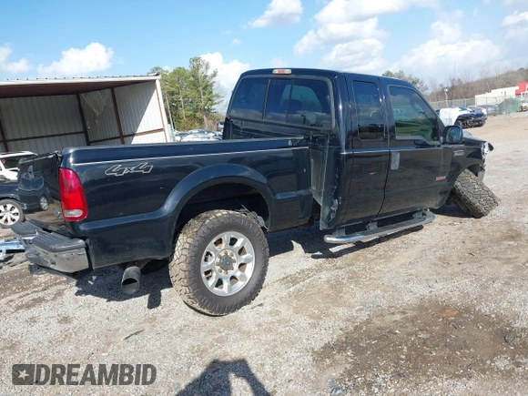 2007 Ford F-250 XL z VIN 1FTSX21P07EA97175, wystawiony jako IAAI lot #41477628 z przebiegiem 99 215 mil mil oraz . Historia ofert i sprzedaży dostępna na DreamBid. Obrazek 4.