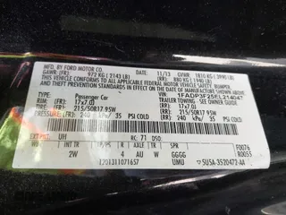 2014 Ford Focus SE with VIN 1FADP3F25EL214047, listed as a IAAI auction lot 42069414 with 113,148 mi miles. Bid and sale history available at carsss.com. Image 9.