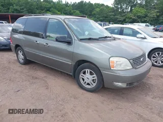 2005 Ford Freestar SEL z VIN 2FMDA52255BA39548, wystawiony jako IAAI lot #42467902 z przebiegiem 86 589 mil mil oraz . Historia ofert i sprzedaży dostępna na DreamBid. Obrazek 1.